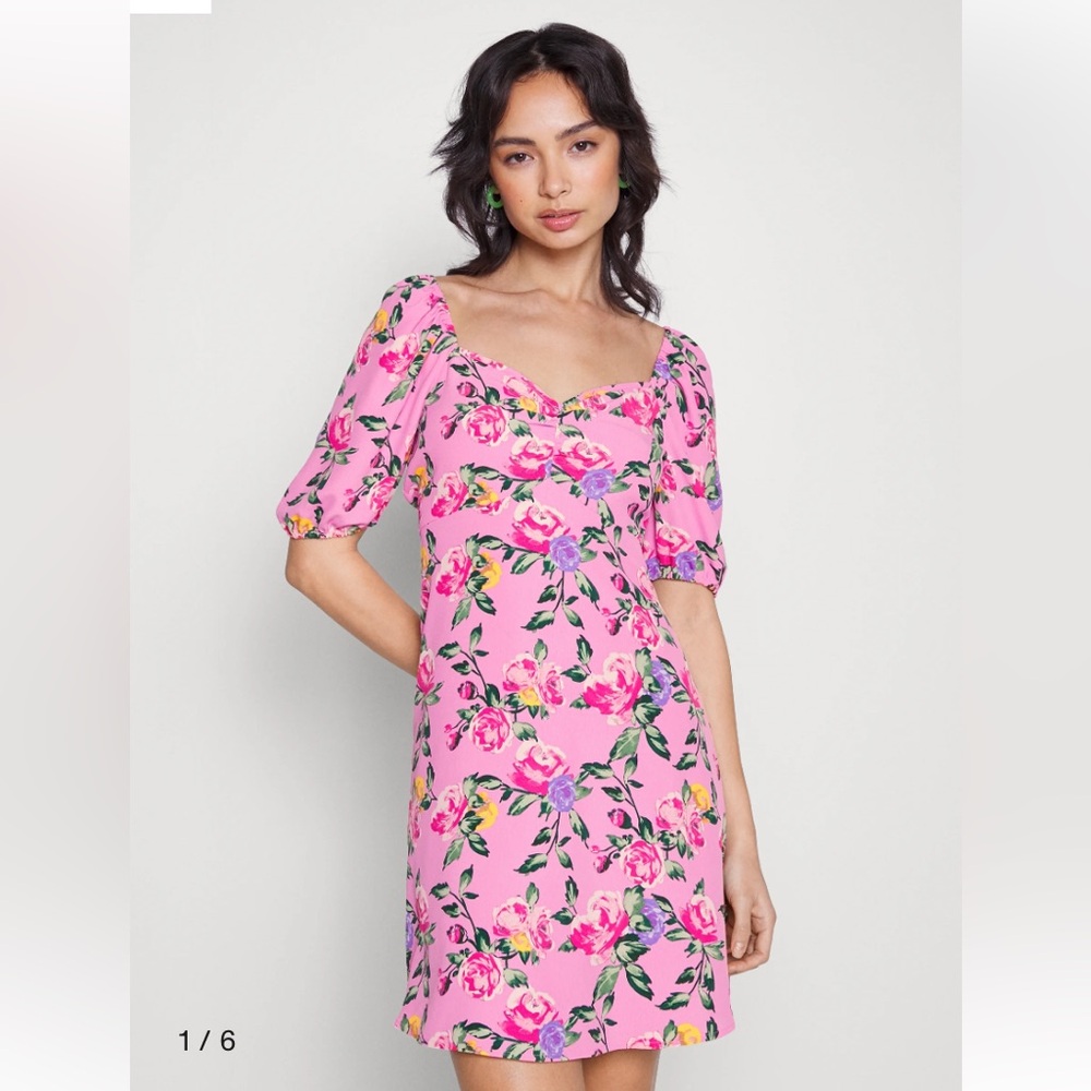 Vero Moda Floral Mini Dress‎ Short Sleeve Side Zip Low V-Neck Fitted Pink NWT